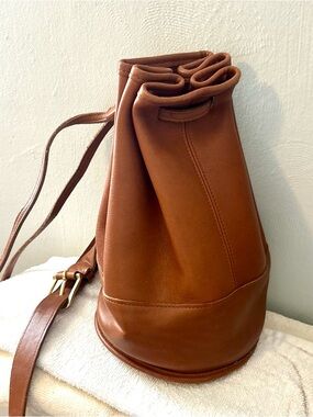 Vintage Coach Bixby Small Sling Bag (Style 9984)